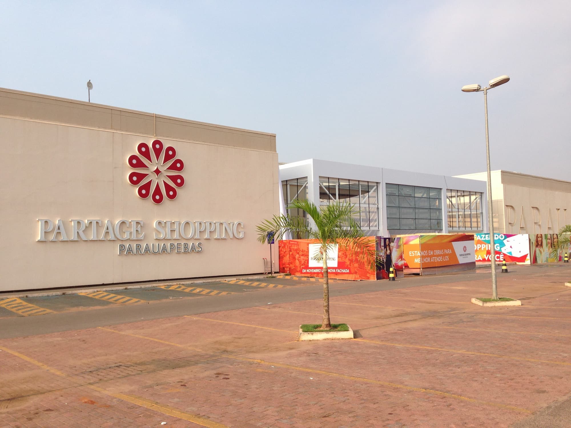 Shoppings e centros comerciais